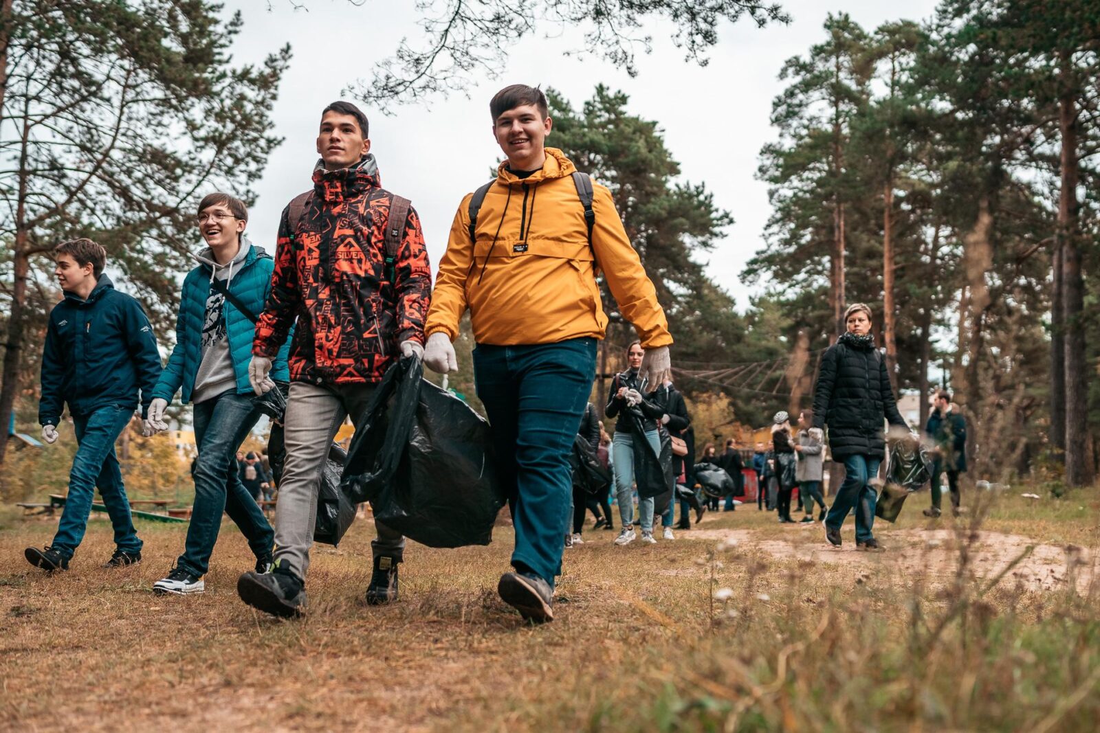 Жители Тверской области поучаствовали во Всемирном дне чистоты Жители Тверской области поучаствовали во Всемирном дне чистоты