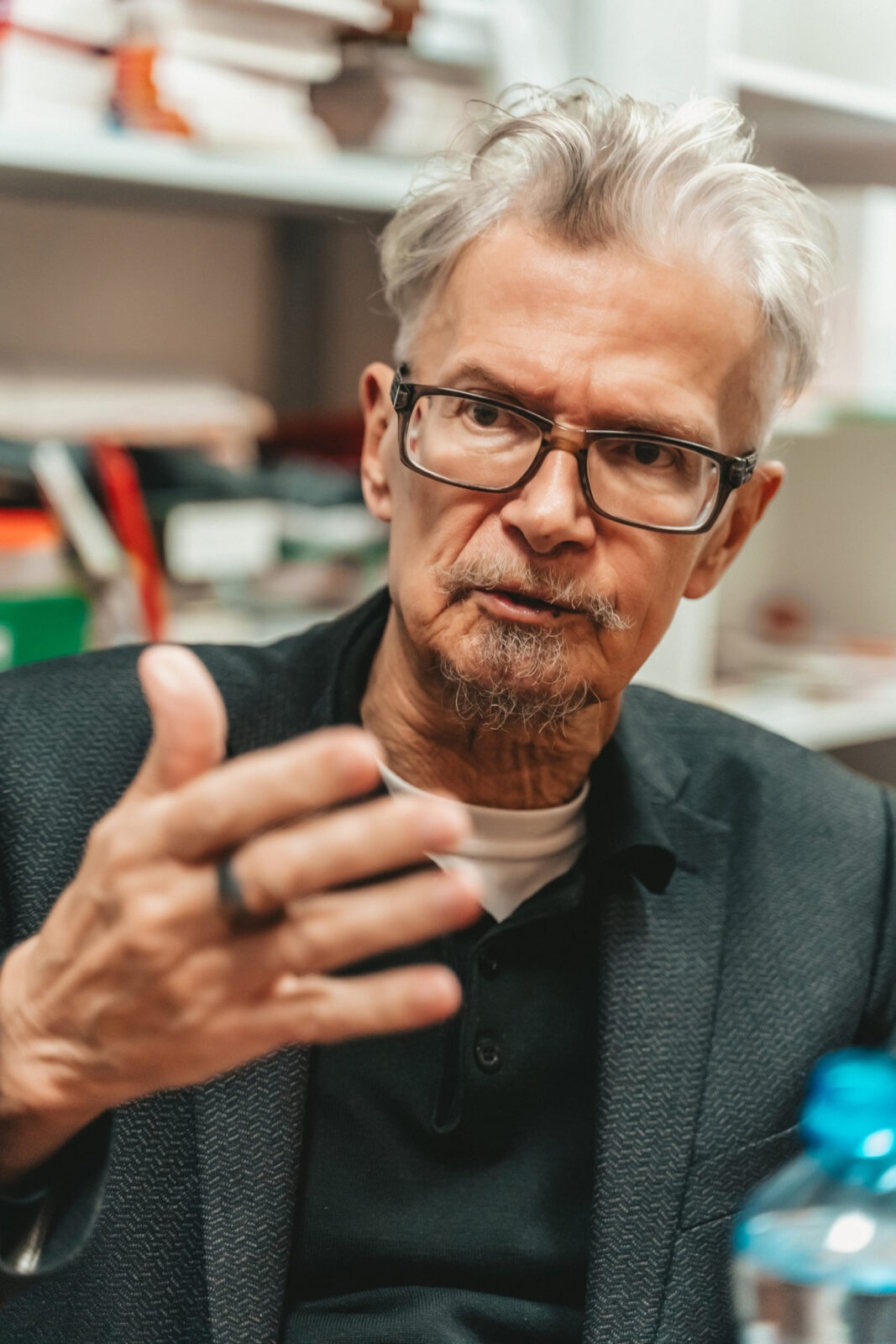 Эдуард Лимонов рассказал Тверьлайф о «желтых жилетах», грехопадении российских левых и буйстве молодых