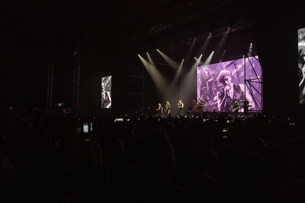 "Би-2" устроили в Твери грандиозное трёхчасовое шоу