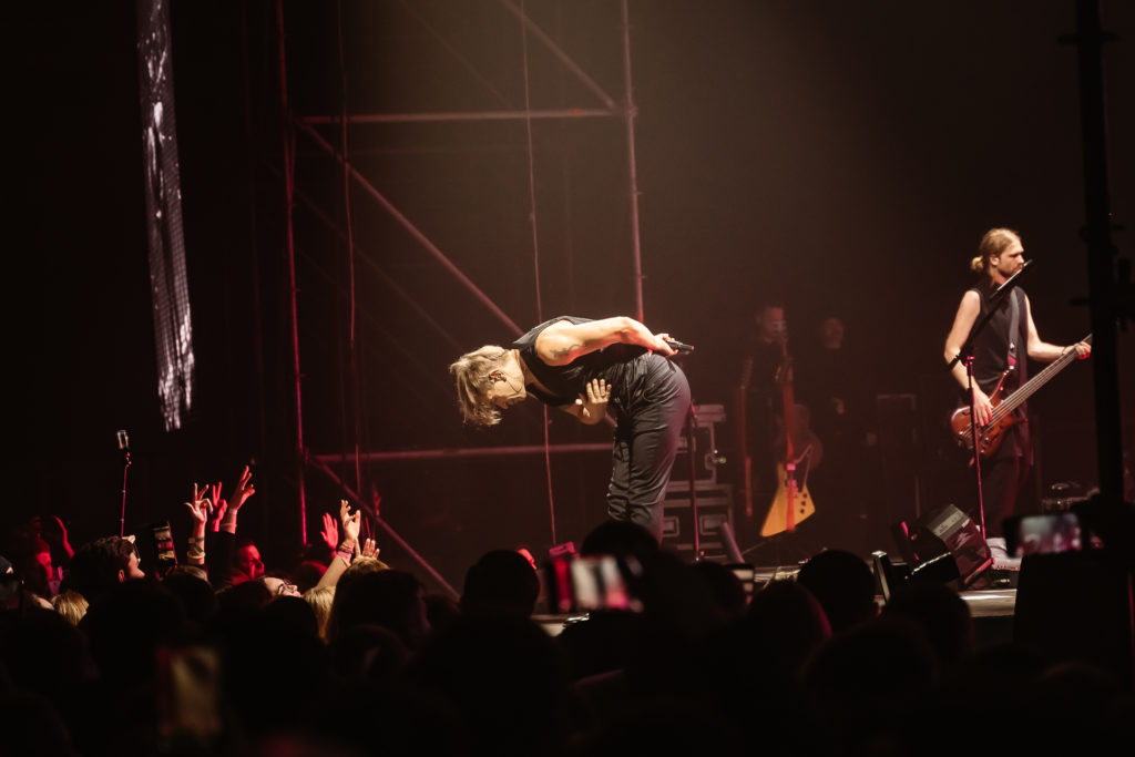 "Би-2" устроили в Твери грандиозное трёхчасовое шоу