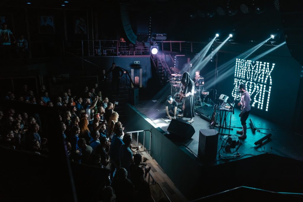 Нейромонах Феофан отметил десятилетие проекта концертом в Твери