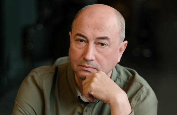 Режиссер Геннадий Шапошников представит в Твери спектакль «Доходное место» Режиссер Геннадий Шапошников представит в Твери спектакль «Доходное место»