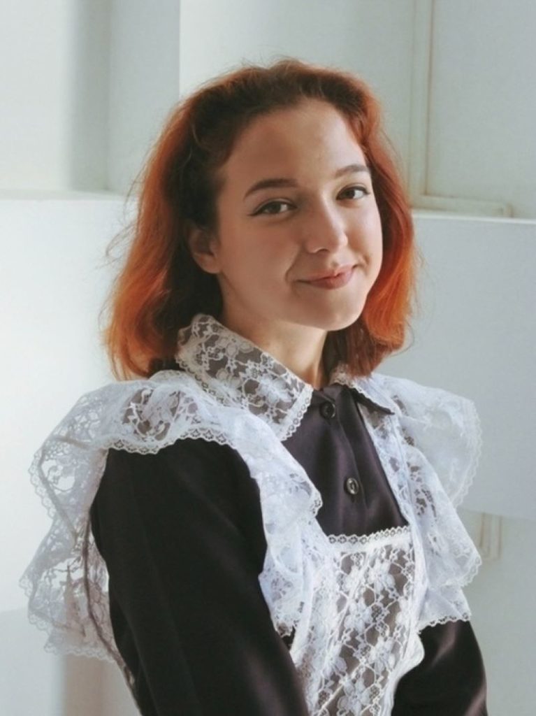 Школьница из Тверской области получила награду за "Питерскую суету"