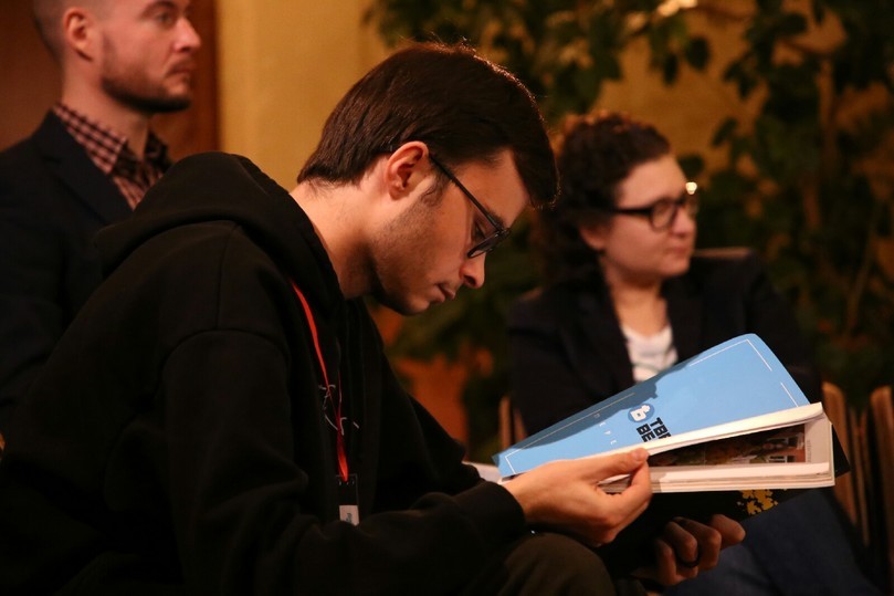 В Твери обсудили будущее печатных СМИ