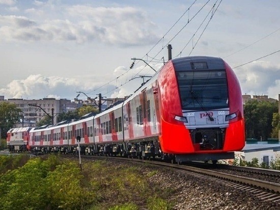 В праздники до Вышнего Волочка пустят дополнительные «Ласточки» В праздники до Вышнего Волочка пустят дополнительные «Ласточки»