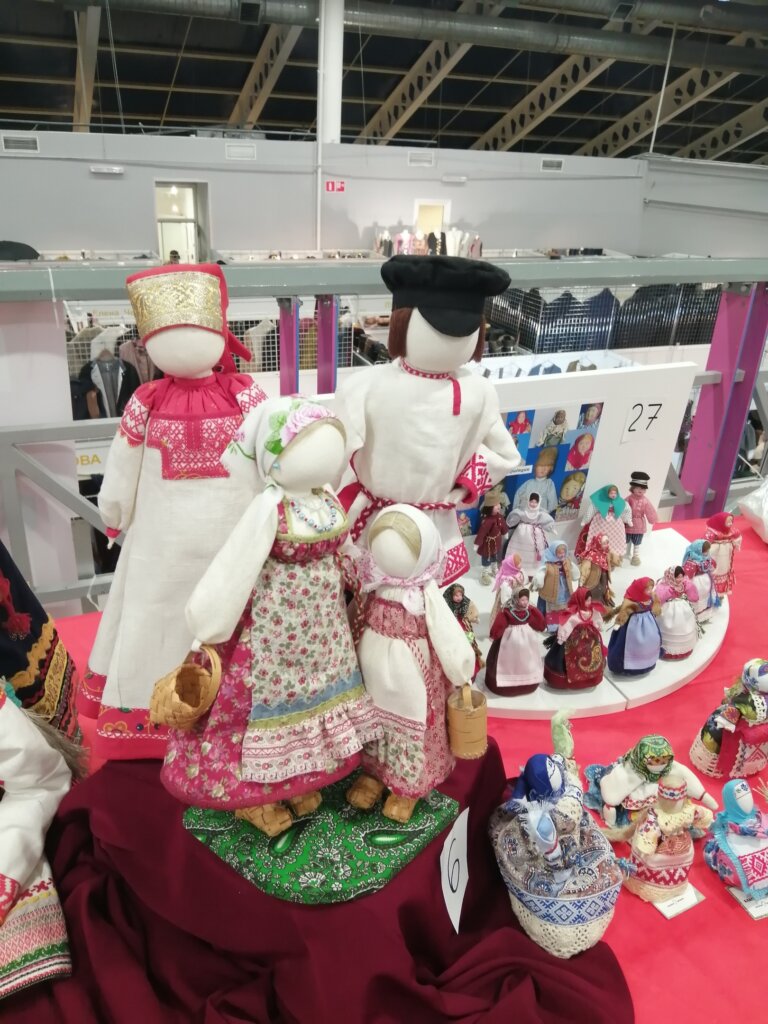 Жительница Тверской области победила в конкурсе текстильных кукол и игрушек