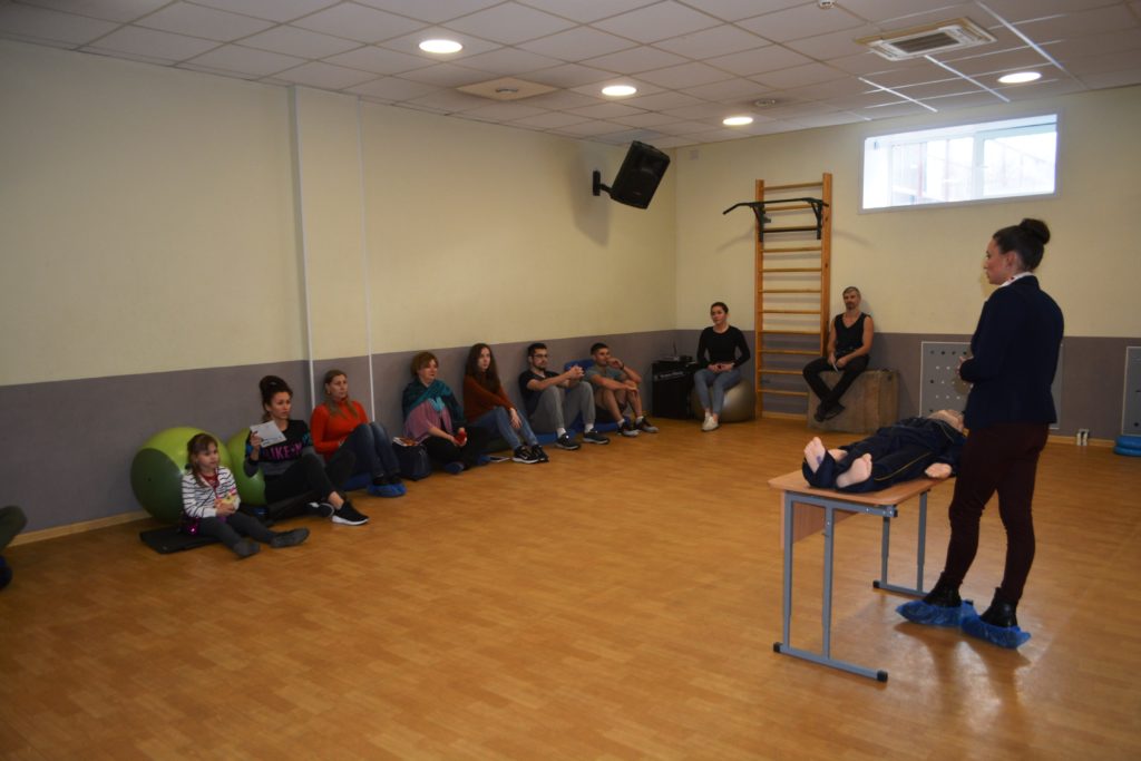 Тверской филиал «Россети Центр» провел урок электробезопасности для спортсменов