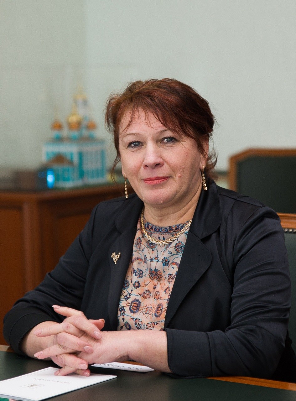 Наталья Рощина: Сначала теплотрассы, потом дороги Наталья Рощина: Сначала теплотрассы, потом дороги