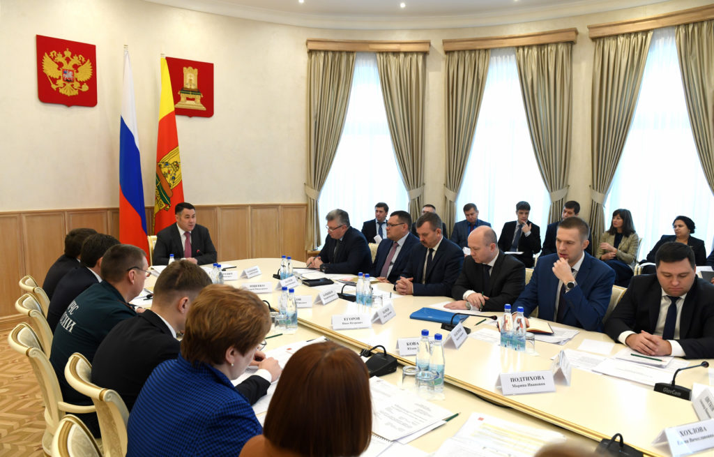 Губернатор Игорь Руденя подвел итоги XIX съезда партии «Единая Россия» Губернатор Игорь Руденя подвел итоги XIX съезда партии «Единая Россия»