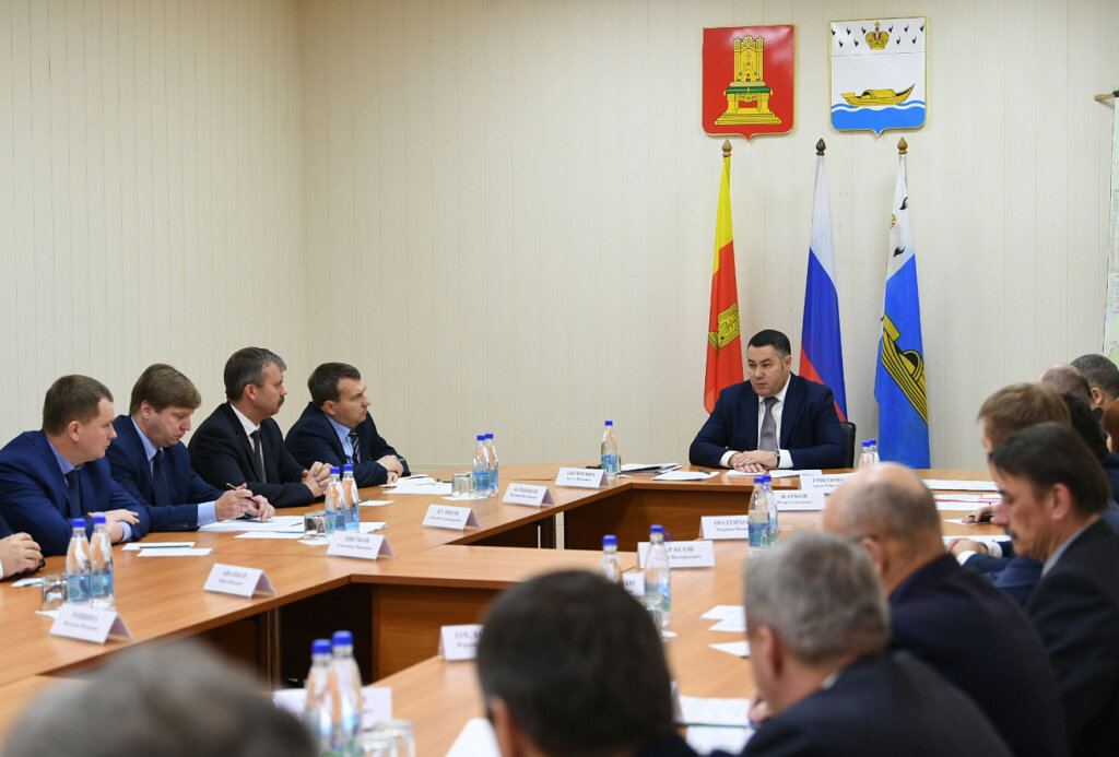 Губернатор Игорь Руденя дал неделю на восстановление размытых дорог Губернатор Игорь Руденя дал неделю на восстановление размытых дорог