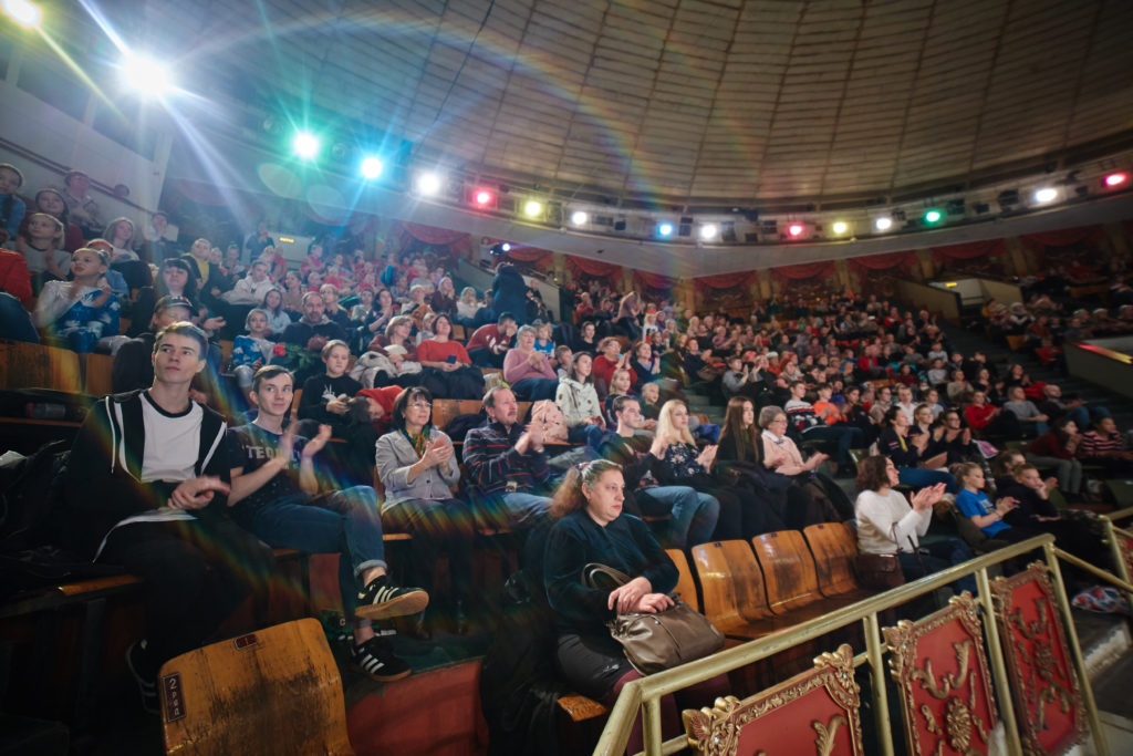 "Тверская Феерия" собрала лучших циркачей на большой гала-концерт