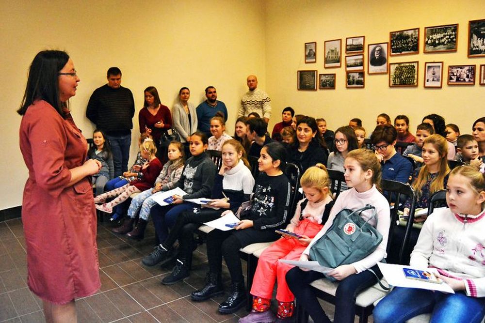 В Тверской области наградили победителей художественной олимпиады В Тверской области наградили победителей художественной олимпиады