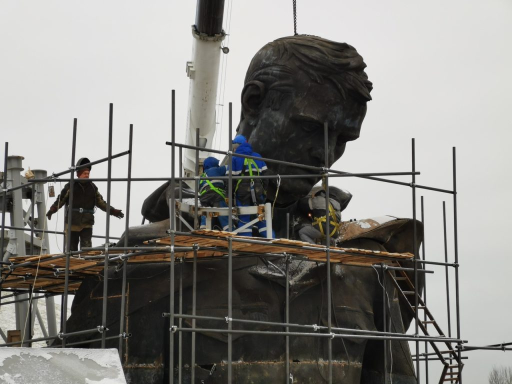 Бронзовый солдат скоро встанет подо Ржевом в полный рост