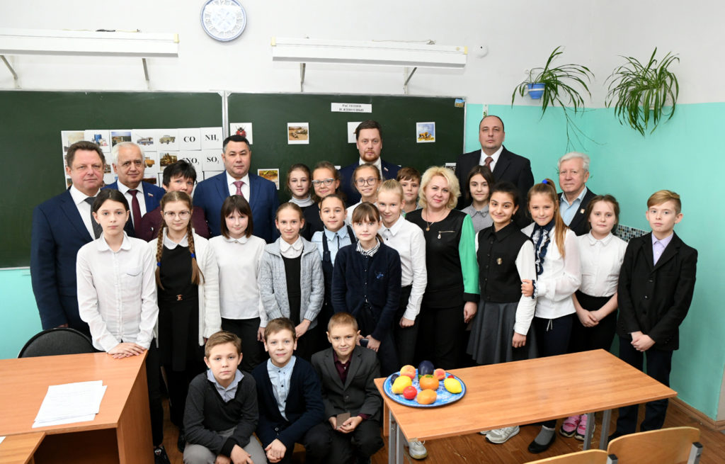 Глава тверской области нанес визит школам города Ржев Глава тверской области нанес визит школам города Ржев