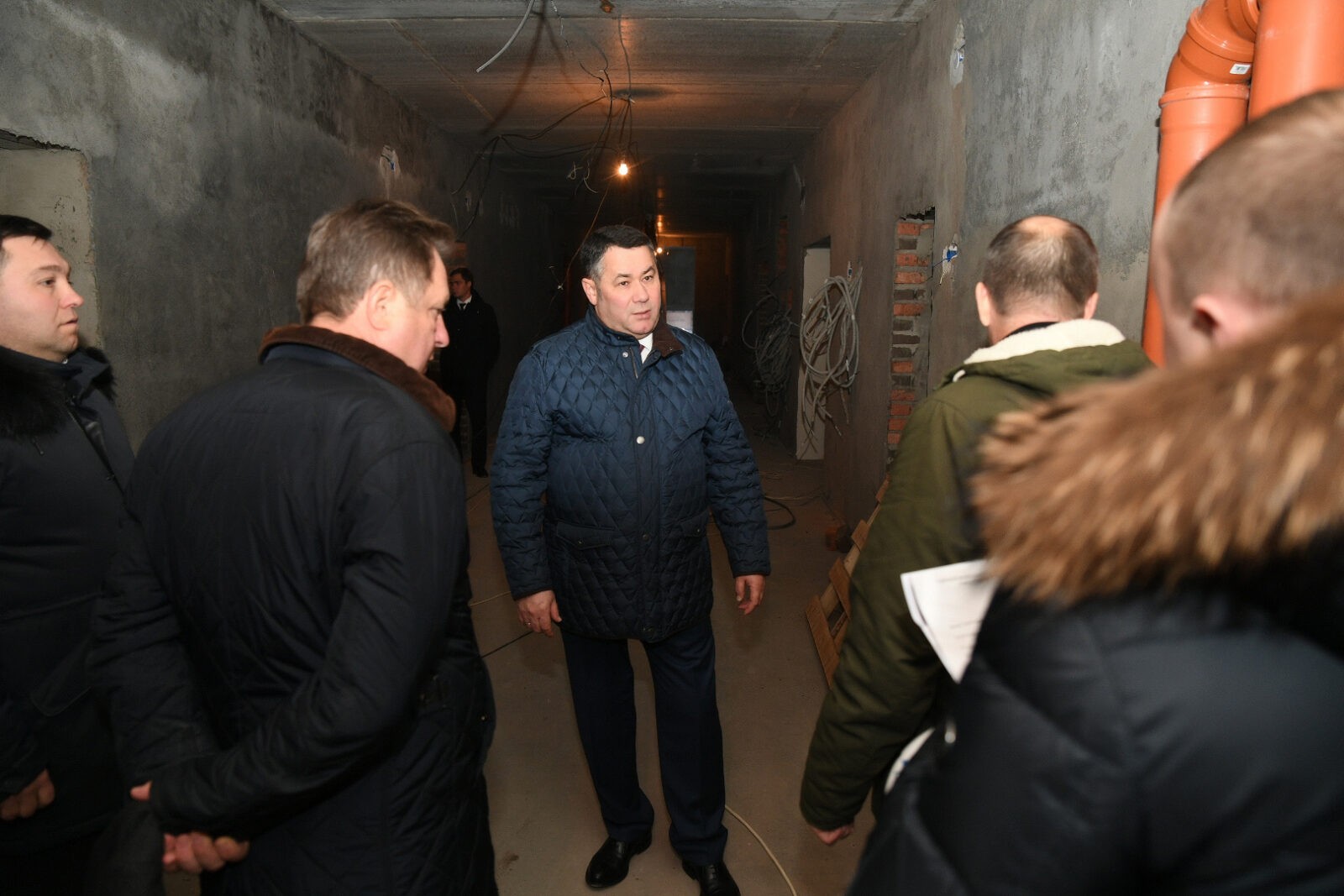 Губернатор осмотрел строящийся детский сад в Старице Губернатор осмотрел строящийся детский сад в Старице