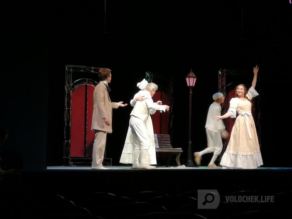 Высокий театр: два взгляда на «Вешние воды»