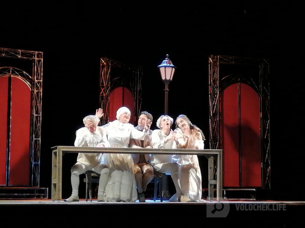 Высокий театр: два взгляда на «Вешние воды»