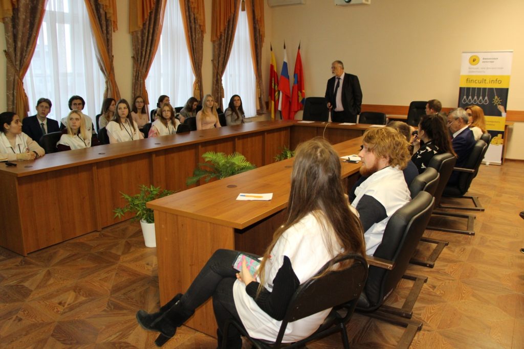 Волонтеры соберутся на фестивале в Твери