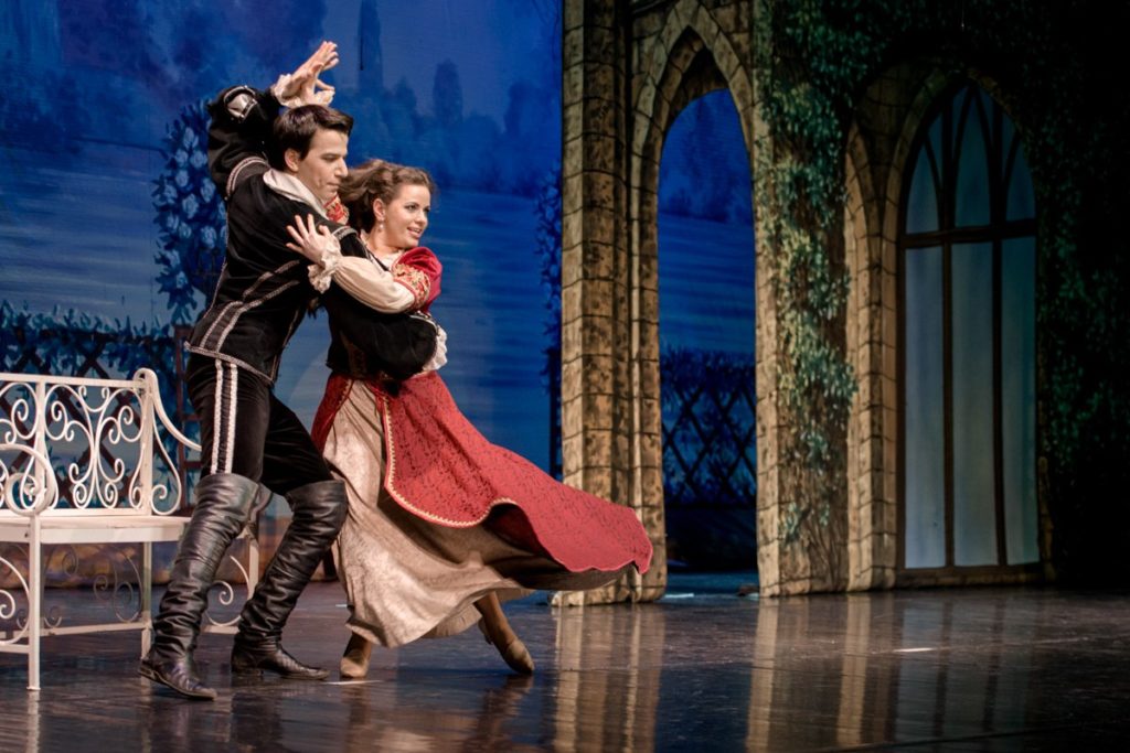 В Твери покажут «Собаку на сене» В Твери покажут «Собаку на сене»