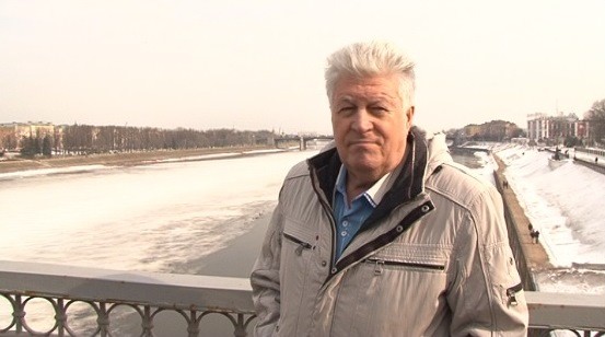 Роберт Шнейдер: Власти вкладывают деньги в качественные дороги, и это правильно Роберт Шнейдер: Власти вкладывают деньги в качественные дороги, и это правильно