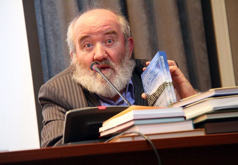 Вячеслав Воробьев: Сохраняя наследие прошлого, мы сохраняем собственную историческую и родовую память Вячеслав Воробьев: Сохраняя наследие прошлого, мы сохраняем собственную историческую и родовую память