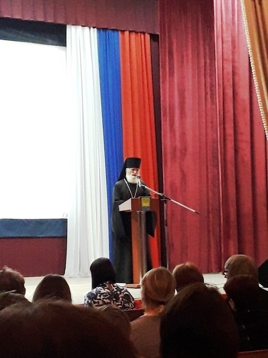 В Андреаполе прошла тематическая межрайонная конференция В Андреаполе прошла тематическая межрайонная конференция