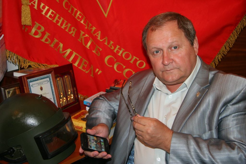 Полковник ФСБ в отставке представит свои книги в Твери