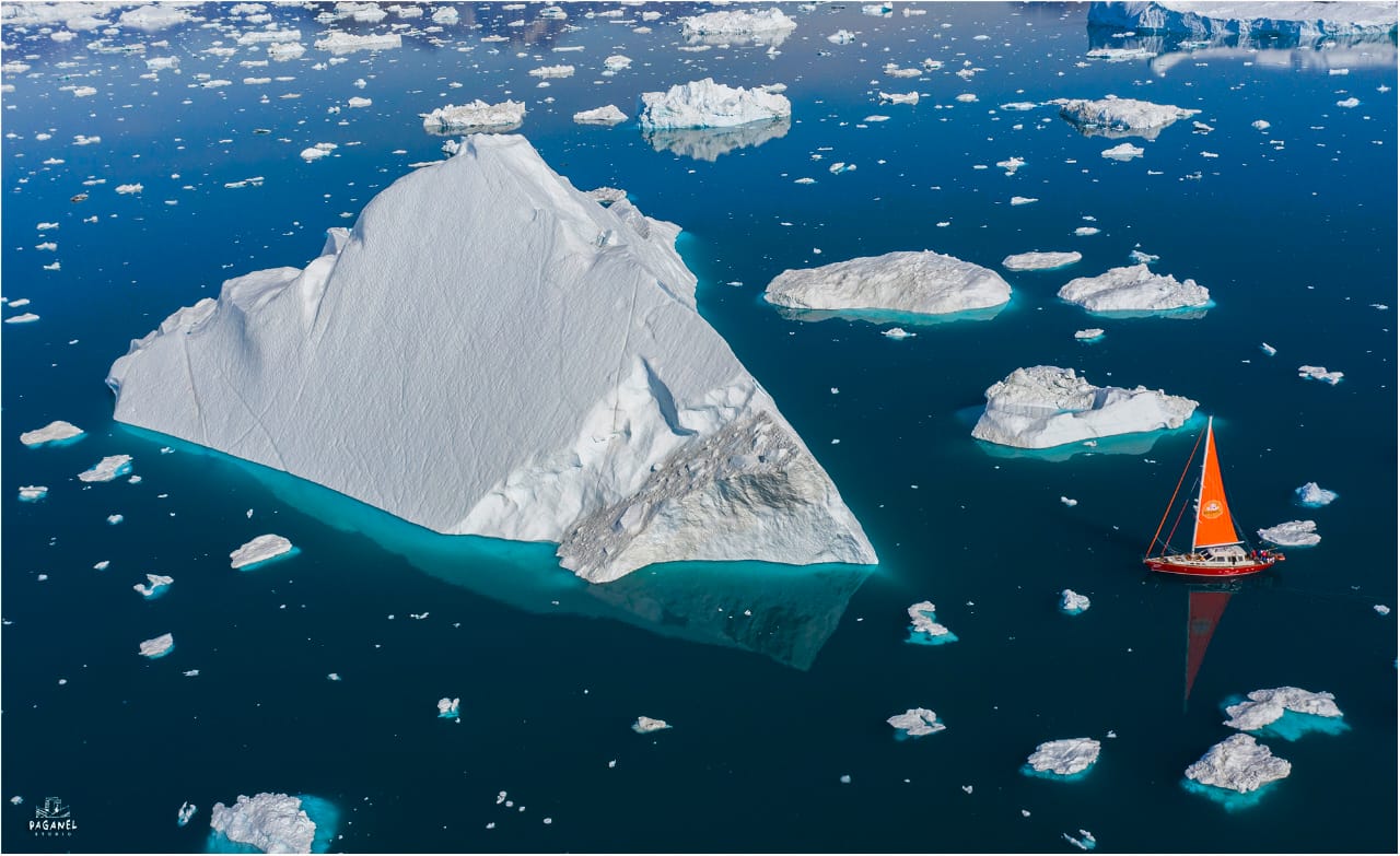 Между нами тает лёд: как тверской парень водит экспедиции через шторма в Антарктиду  