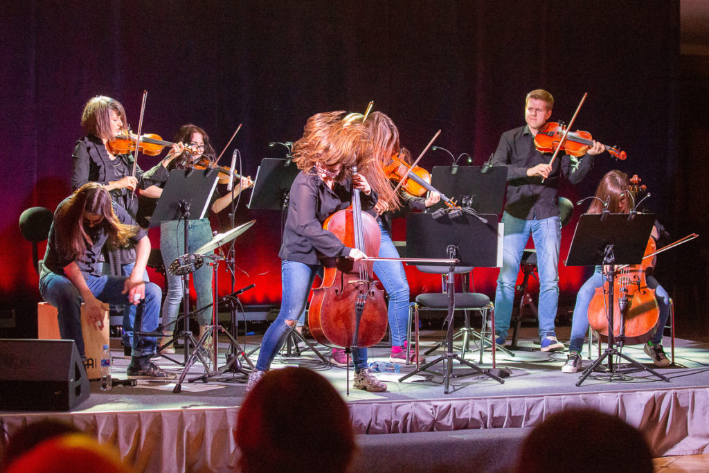 В Твери прозвучат мировые хиты в исполнении Hard Rock Orchestra В Твери прозвучат мировые хиты в исполнении Hard Rock Orchestra