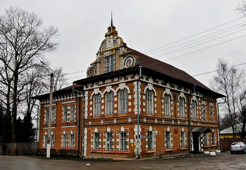 В Бежецке установят памятные доски на зданиях бывших военных госпиталей В Бежецке установят памятные доски на зданиях бывших военных госпиталей