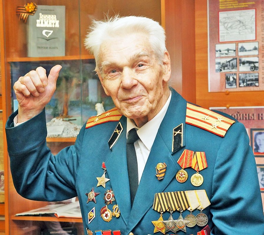 Иван Рулев: Стараюсь чаще встречаться с молодежью Иван Рулев: Стараюсь чаще встречаться с молодежью
