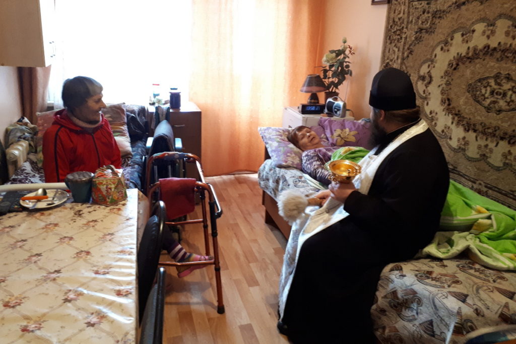 В Твери дом для престарелых окропили святой водой В Твери дом для престарелых окропили святой водой