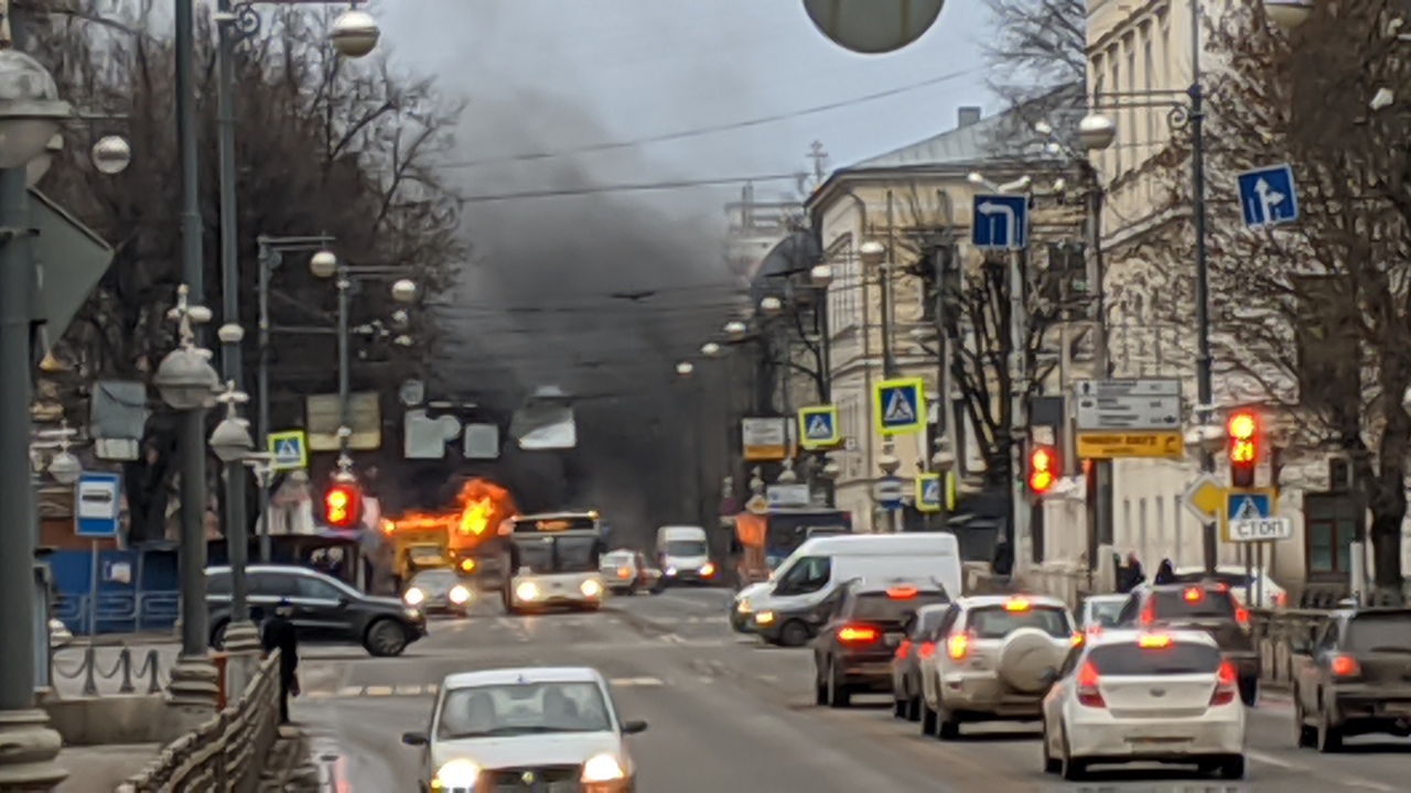 В Твери горела машина «Водоконала» ВИДЕО