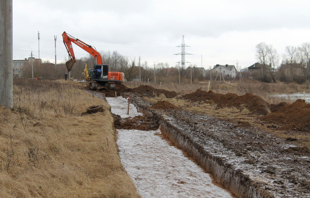 В Твери модернизируют водовод, который снабжает город питьевой водой В Твери модернизируют водовод, который снабжает город питьевой водой