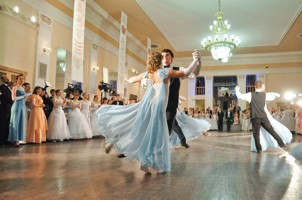 Жителей Твери приглашают на снежные бал Жителей Твери приглашают на снежные бал