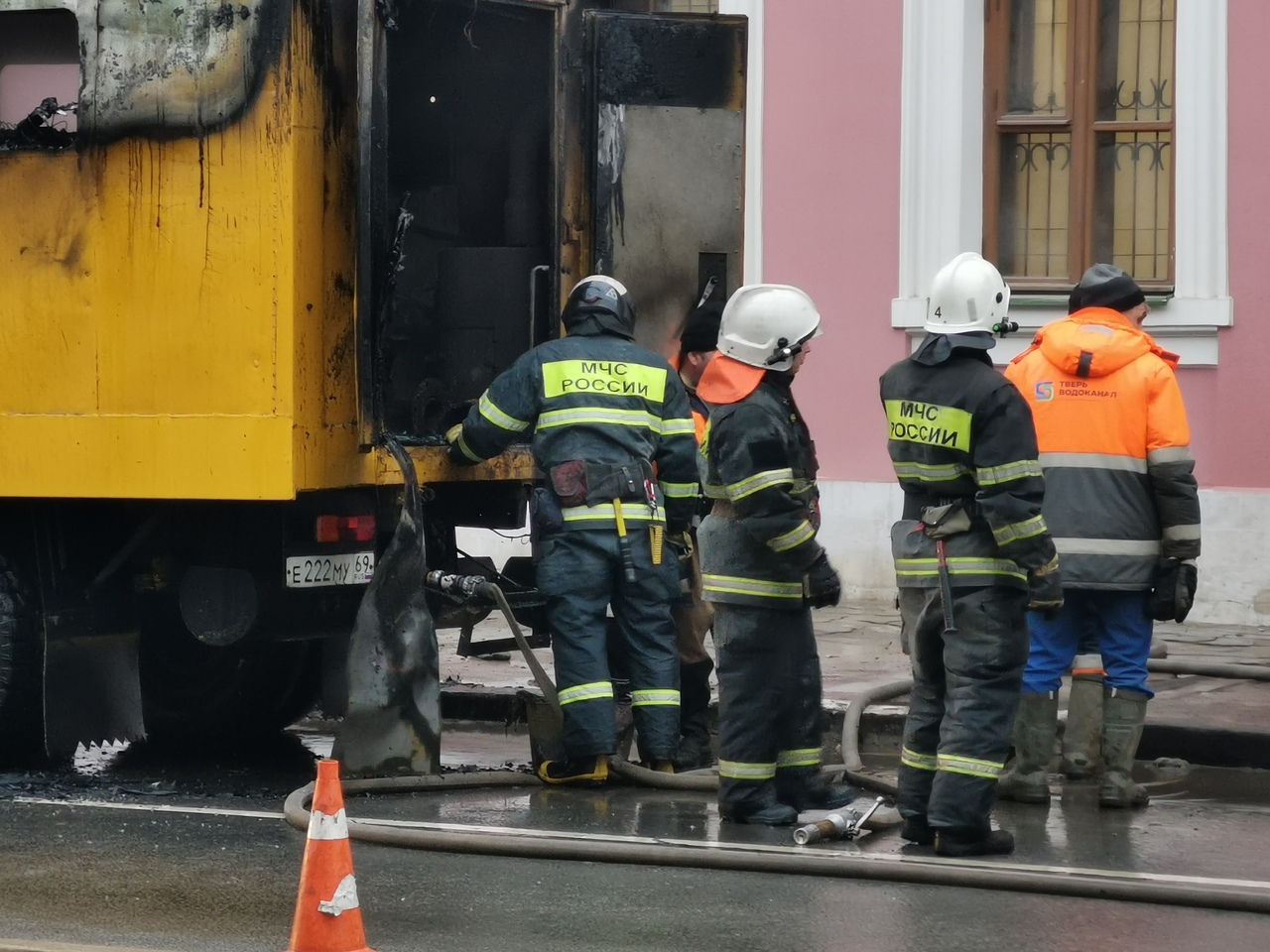 В Твери горела машина "Водоконала" ВИДЕО