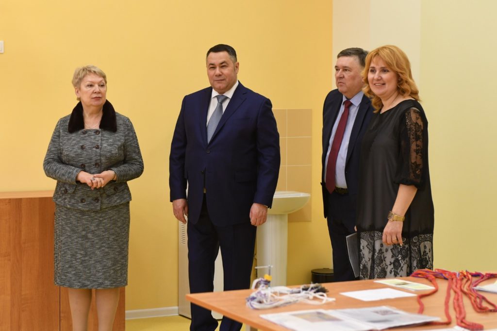 Ольга Васильева и Игорь Руденя осмотрели школу в микрорайоне «Брусилово» Ольга Васильева и Игорь Руденя осмотрели школу в микрорайоне «Брусилово»