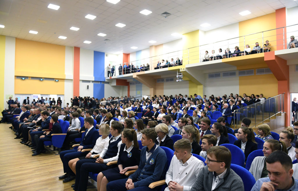 На площадке новой школы в Твери дан старт Году памяти и славы в Верхневолжье