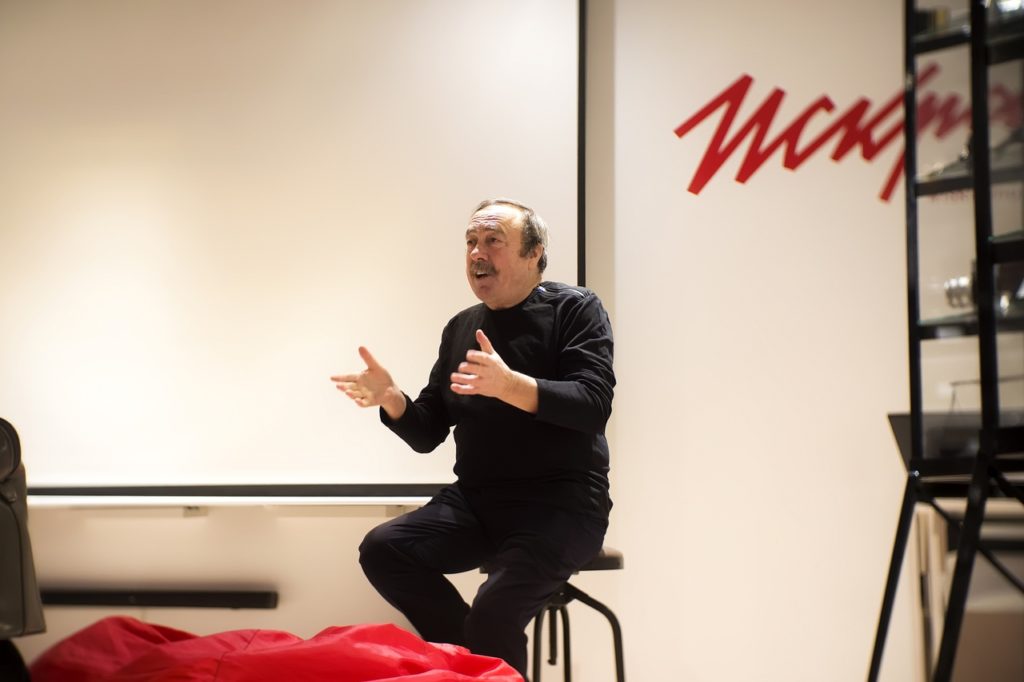 Тверской киноклуб открывает двери Тверской киноклуб открывает двери