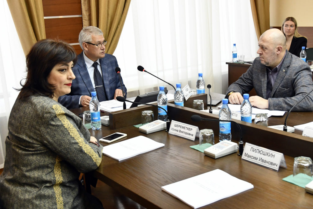 В Тверской области запретят продажу несовершеннолетним никотиносодержащих смесей В Тверской области запретят продажу несовершеннолетним никотиносодержащих смесей