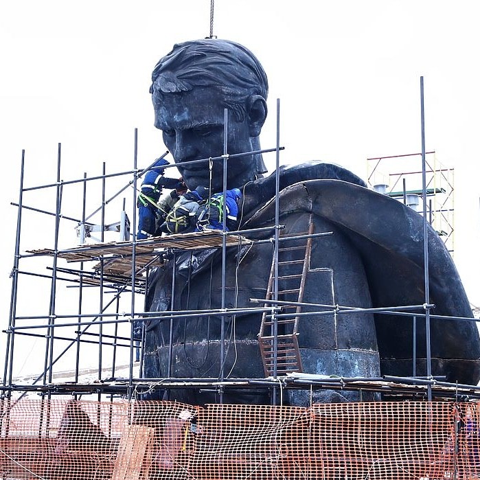 Скульптор Ржевского мемориала поделился фото создания колоссального монумента