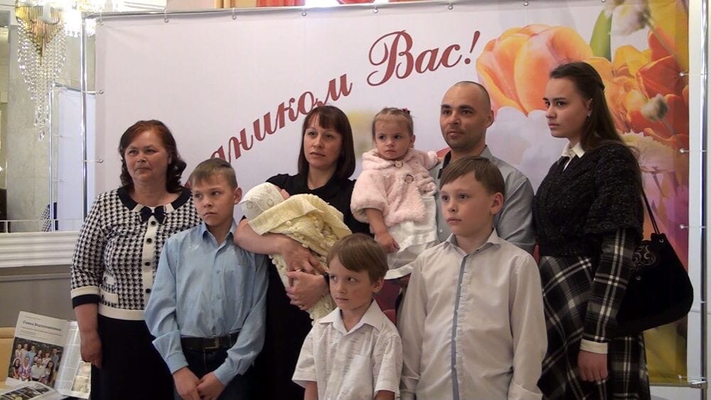 Екатерина Молчанова: Надо не бояться, а собирать документы и вставать в очередь Екатерина Молчанова: Надо не бояться, а собирать документы и вставать в очередь