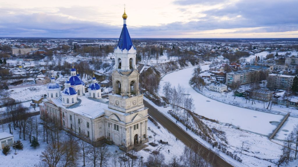 Кашин Тверской области сфотографировали с высоты птичьего полета Кашин Тверской области сфотографировали с высоты птичьего полета