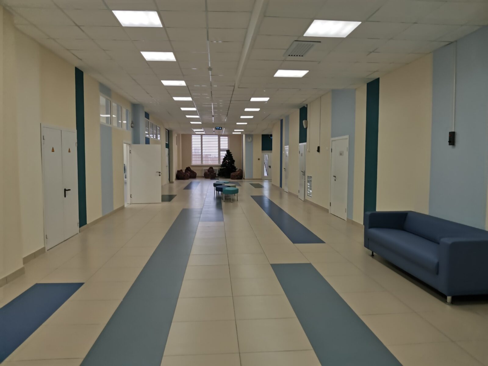 новая школа в твери. новая школа в твери. новая школа в радужном тверь. новая школа южный микрорайон тверь. школа 52 мамулино тверь.