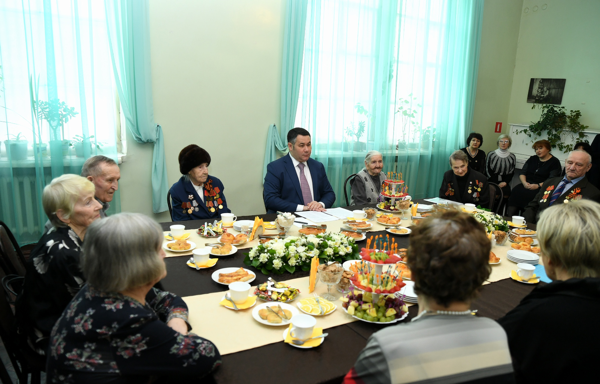 Ветеранам города Кимры вручили юбилейные медали