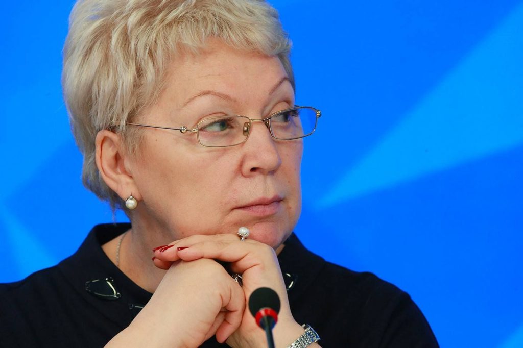Министр просвещения Ольга Васильева поддержала предложение тверского школьника Министр просвещения Ольга Васильева поддержала предложение тверского школьника