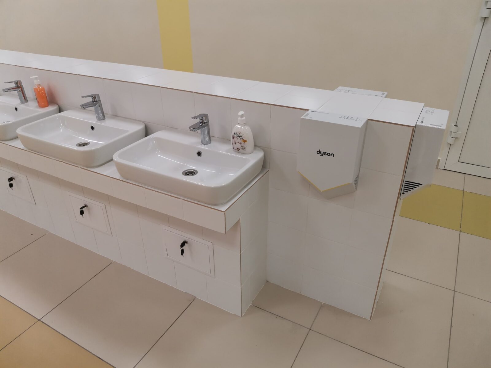 Построена новая школа на 1224 места в "Брусилово" в Твери ФОТО