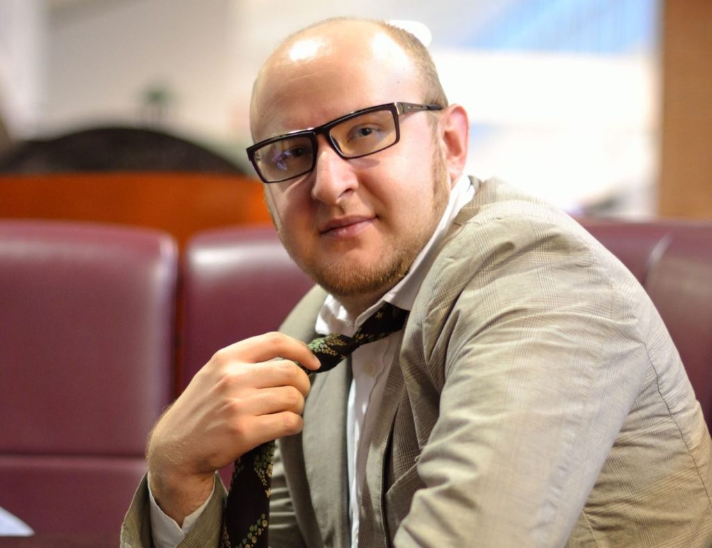 Сергей Савинов: Семейная лодка не должна разбиваться о быт