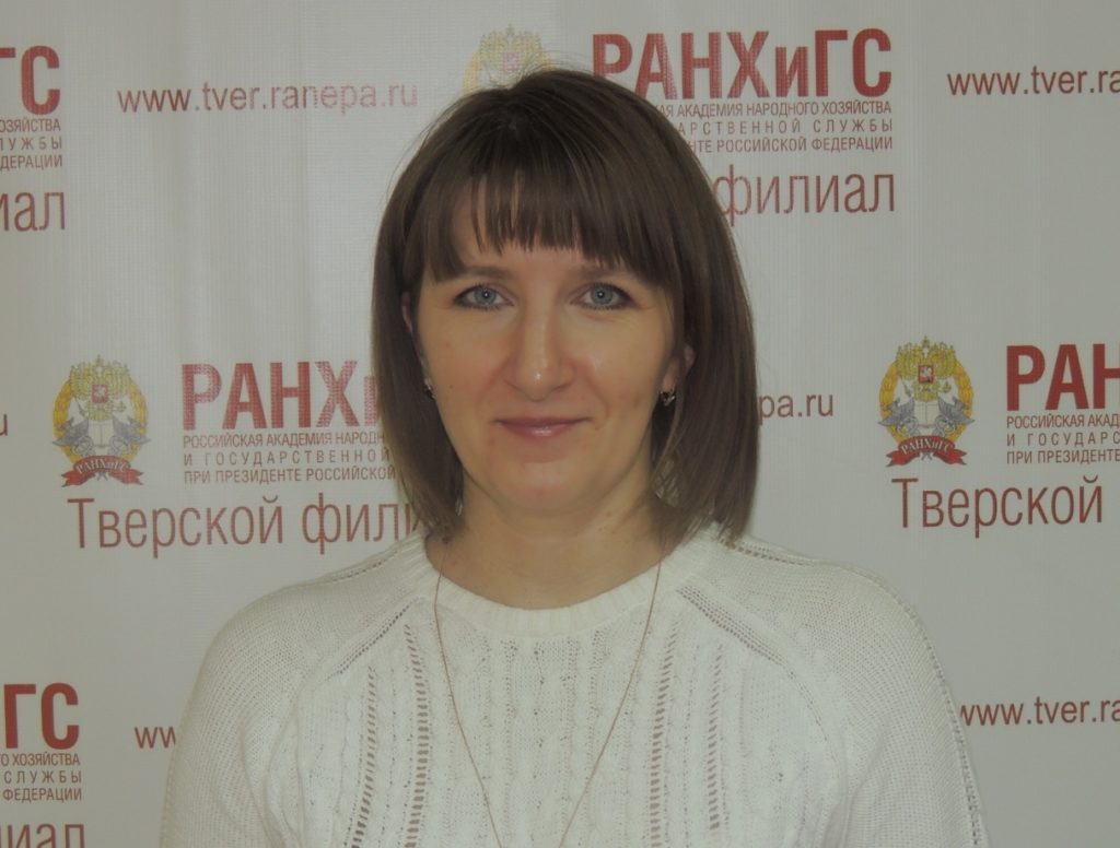 Ольга Смирнова: Программа переселения из аварийного жилья – это еще и инвестиции в строительную сферу региона Ольга Смирнова: Программа переселения из аварийного жилья – это еще и инвестиции в строительную сферу региона