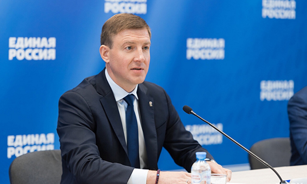 Андрей Турчак: «Единая Россия» поддерживает предложение президента назначить Михаила Мишустина премьер-министром Андрей Турчак: «Единая Россия» поддерживает предложение президента назначить Михаила Мишустина премьер-министром
